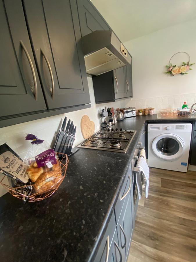 Inverness City Apartments - Modern & Bright Apartment Close To Raigmore Hospital & Shops Inshes Luaran gambar