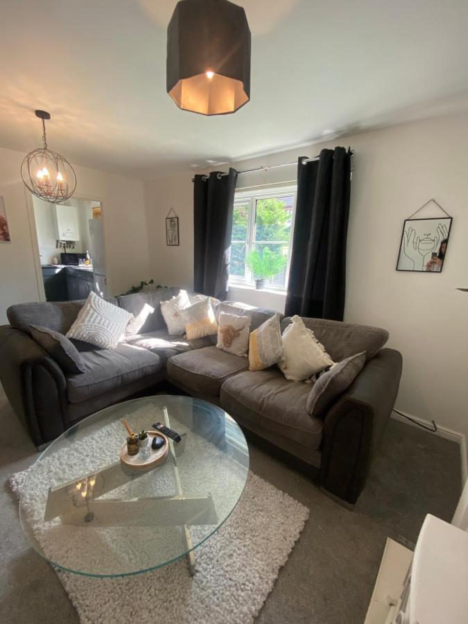 Inverness City Apartments - Modern & Bright Apartment Close To Raigmore Hospital & Shops Inshes Luaran gambar